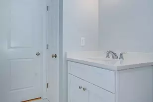 719 S Franklin St, Holbrook, MA 02343 - Photo 16