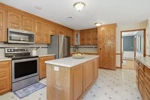 45 Mendon St, Upton, MA 01568 - Photo 12