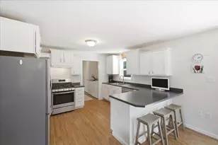 85 Lewis Ave, Walpole, MA 02081 - Photo 10