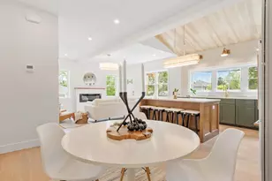 60 Neillian St, Bedford, MA 01730 - Photo 8