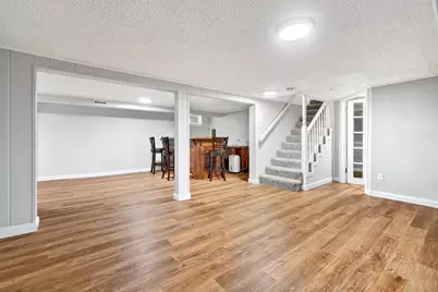 760 Lynn Fells Pkwy, Melrose, MA 02176 - Photo 16