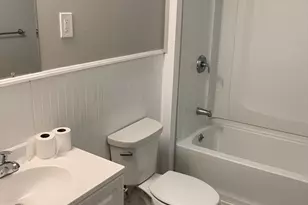 135 Lafayette Square, Haverhill, MA 01832 - Photo 8