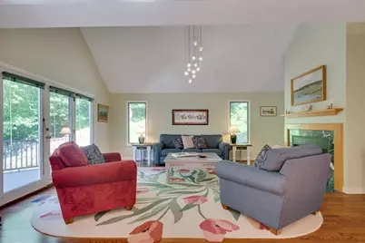 15 Fieldstone Dr, Winchester, MA 01890 - Photo 8