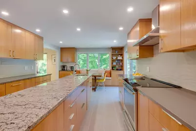 15 Fieldstone Dr, Winchester, MA 01890 - Photo 16
