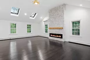 1126 Plymouth St, East Bridgewater, MA 02333 - Photo 2