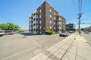 7 Park Ave, Revere, MA 02151 - Photo 1
