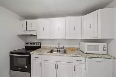 7 Park Ave #23, Revere, MA 02151 - Photo 4
