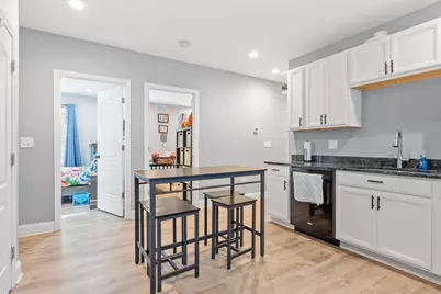86 Houghton St, Worcester, MA 01604 - Photo 16