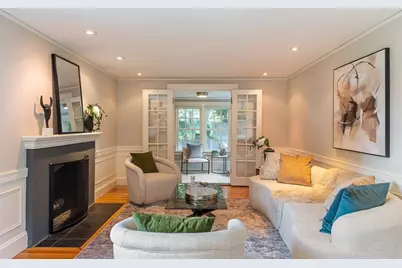 93 Manchester Rd, Newton, MA 02461 - Photo 8