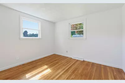 17 W Vanston Rd, Stoughton, MA 02072 - Photo 14
