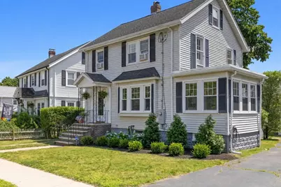 18 Roberts Rd, Medford, MA 02155 - Photo 2
