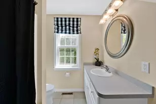 34 Gloria Dr, Westfield, MA 01085 - Photo 16