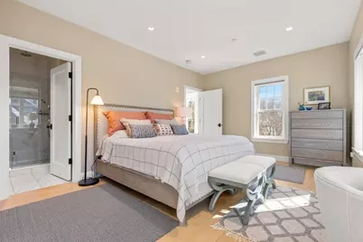 21 Crowninshield Rd #21, Brookline, MA 02446 - Photo 12
