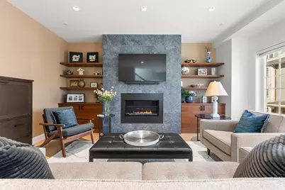 21 Crowninshield Rd #21, Brookline, MA 02446 - Photo 2