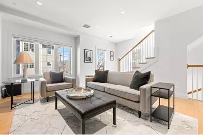 21 Crowninshield Rd #21, Brookline, MA 02446 - Photo 4