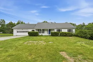 11 James Rd, Upton, MA 01568 - Photo 2