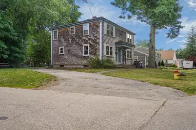 119-121 Rounds Ave, East Providence, RI 02915 - Photo 18