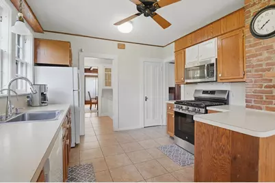 38 Oxford Street, Springfield, MA 01108 - Photo 14