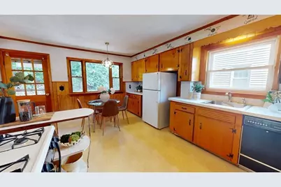 268 Fulton St, Medford, MA 02155 - Photo 6