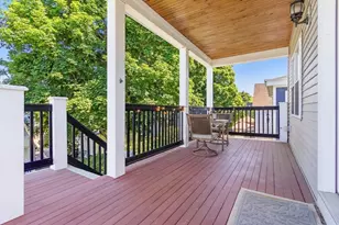 77 Adams, Medford, MA 02155 - Photo 30