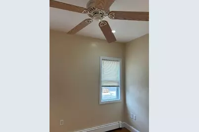 98 Kirtland St #1, Lynn, MA 01904 - Photo 4