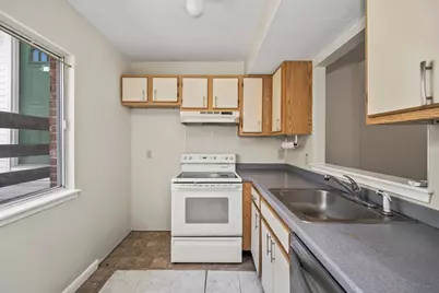 235 Lake St #D, Weymouth, MA 02189 - Photo 4