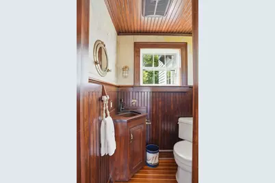 644 Washington St, Duxbury, MA 02332 - Photo 18