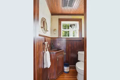 644 Washington St, Duxbury, MA 02332 - Photo 18