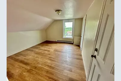 37 Hale St #3, Bridgewater, MA 02324 - Photo 4