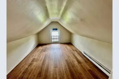 37 Hale St #3, Bridgewater, MA 02324 - Photo 2