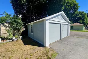 1581 Washington St, Newton, MA 02465 - Photo 10