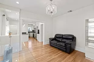 334 Sea St, Quincy, MA 02169 - Photo 8