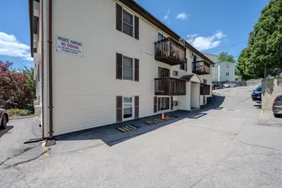 229 Vernon St #3, Worcester, MA 01607 - Photo 2