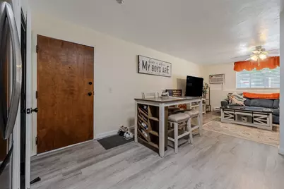 229 Vernon St #3, Worcester, MA 01607 - Photo 6