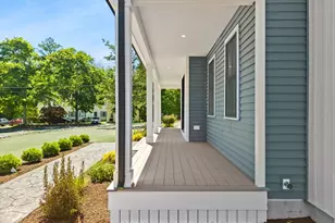 7 Elm Pl, Hanson, MA 02341 - Photo 8