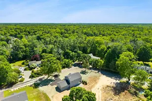 7 Elm Pl, Hanson, MA 02341 - Photo 10