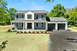 7 Elm Pl, Hanson, MA 02341 - Photo 2