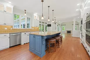 45 Johnson Dr, Holliston, MA 01746 - Photo 8