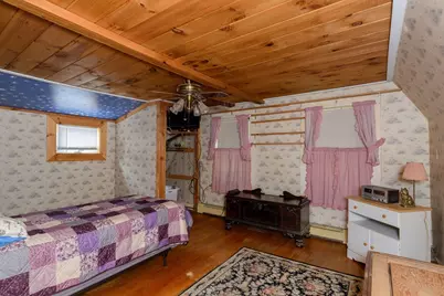 132 Eagle St, Ware, MA 01082 - Photo 8