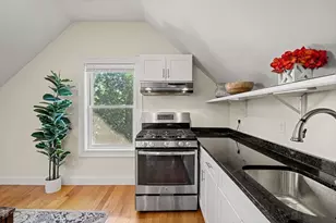 2512 Massachusetts Ave, Cambridge, MA 02140 - Photo 10