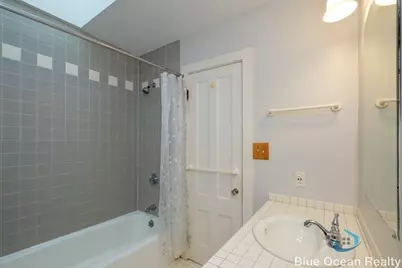 235 Beacon St #10, Boston, MA 02116 - Photo 10