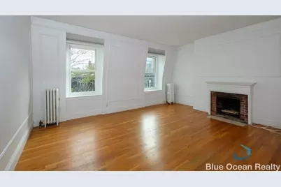 235 Beacon St #10, Boston, MA 02116 - Photo 6