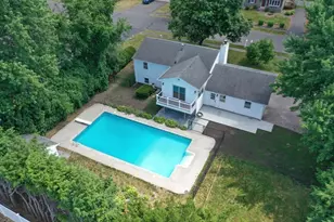 123 Mallard Cir, Agawam, MA 01001 - Photo 4