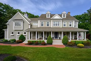 42 Bard Rock Ln, Hanover, MA 02339 - Photo 2