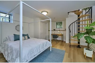 400 Broadway #3, Somerville, MA 02145 - Photo 16