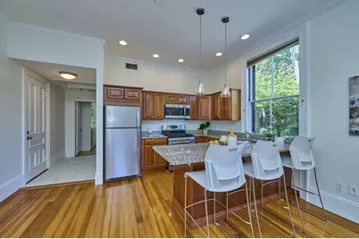 400 Broadway #3, Somerville, MA 02145 - Photo 8