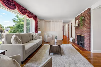 38 Robinhood Rd, Winchester, MA 01890 - Photo 8