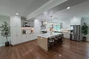 1172 Washington St, Holliston, MA 01746 - Photo 8