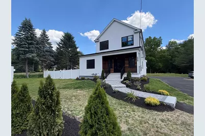 1172 Washington St, Holliston, MA 01746 - Photo 1