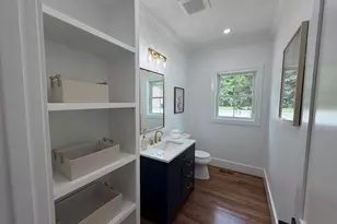 1172 Washington St, Holliston, MA 01746 - Photo 12